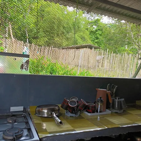 Tupi'S Beachfront Minihouse Bacungan Exterior photo